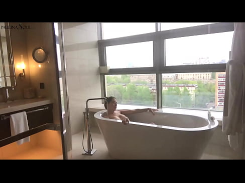 ❤️ Napakalaking babe madamdamin jerking off ang kanyang puki sa banyo Porn video sa tl.porngifmag.ru ❌️❤
