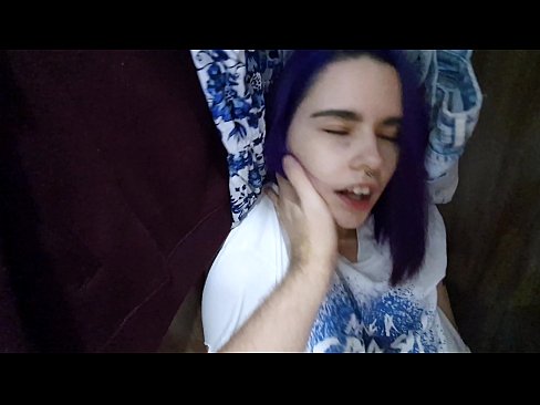 ❤️ Natagpuan ang aking kapatid na babae sa aparador at tinulungan ang kanyang cum Porn video sa tl.porngifmag.ru ❌️❤